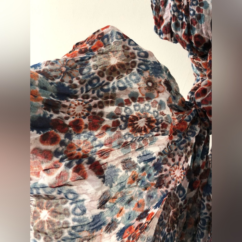 David and Young - Oblong Scarf - One Size - Picture 4 of 11